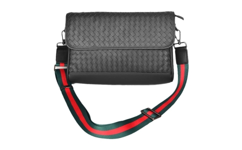 男士斜挎包单肩包2024新款通勤包网格编织包轻奢风真皮平替品牌包