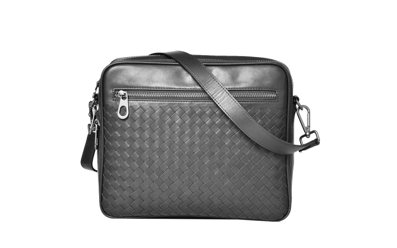 男包斜挎包男潮牌单肩包真皮编织包男士挎包休闲邮差包新款