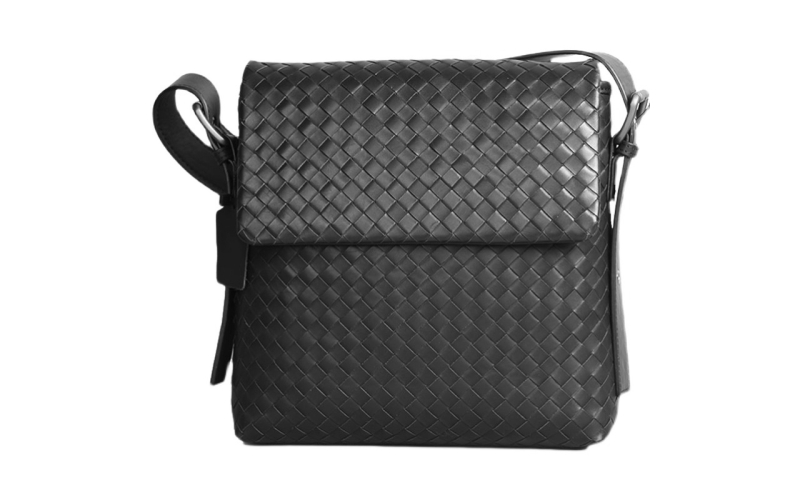 斜挎包男ins潮小包真皮编织男包单肩包竖款包盖小背包新款