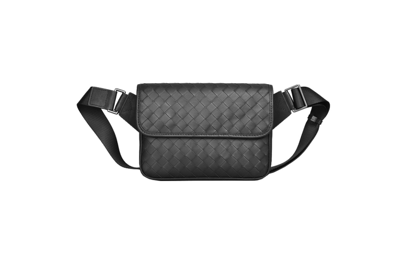 胸包男士斜挎包男生小背包横款挎包2022新款真皮编织包潮牌